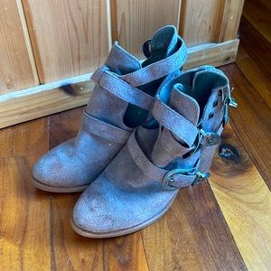 Women’s like new buckle booties! Worn once, distressed toe, super cute!